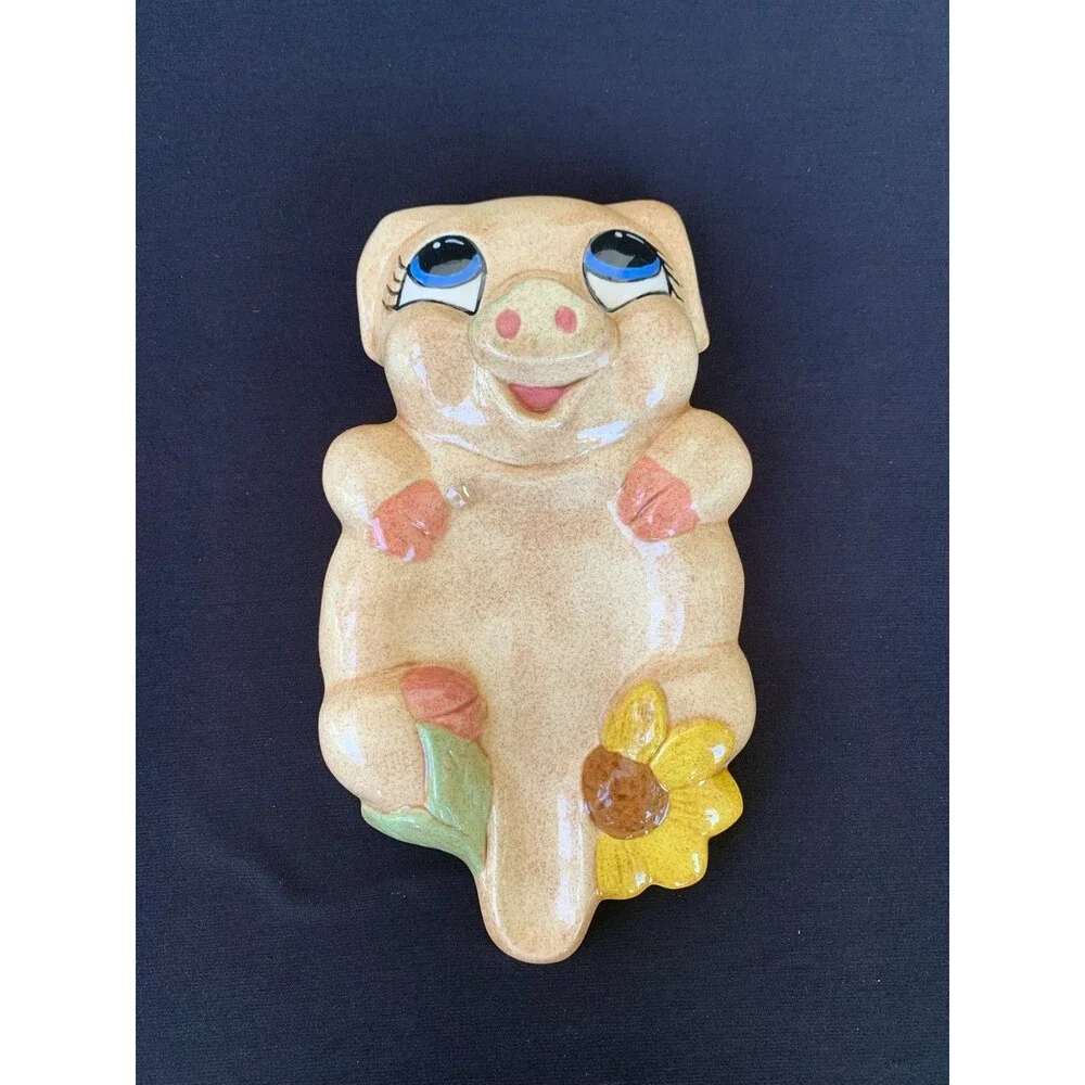 Vintage Anthropomorphic Pig Spoon Rest Flowers Big Eyes Smiling